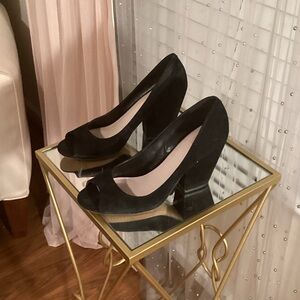 Vince Camuto Black Peep-Toe Heels
